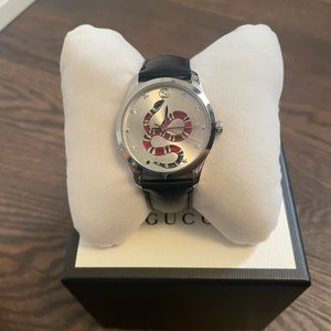 Gucci Timeless Silver colored/Leather Ø38 mm